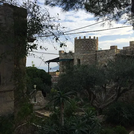 Castle Vigla *