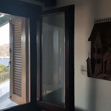 Castle Vigla Λακκί